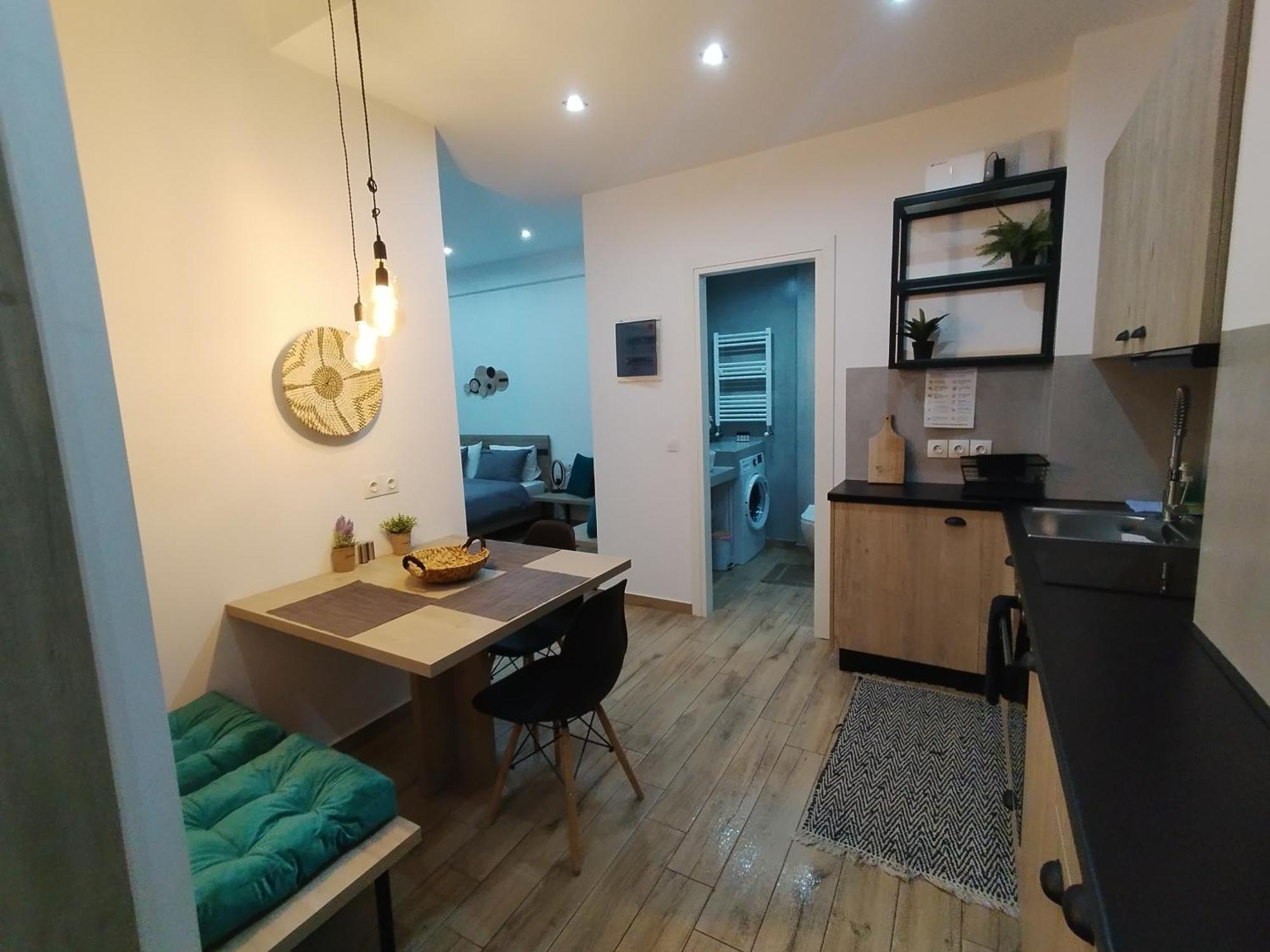 Argous - Athens City Center Apartment Екстериор снимка